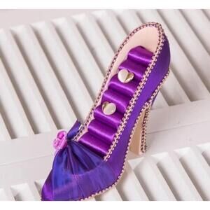 High Heel Shaped Jewelry Rack In Purple